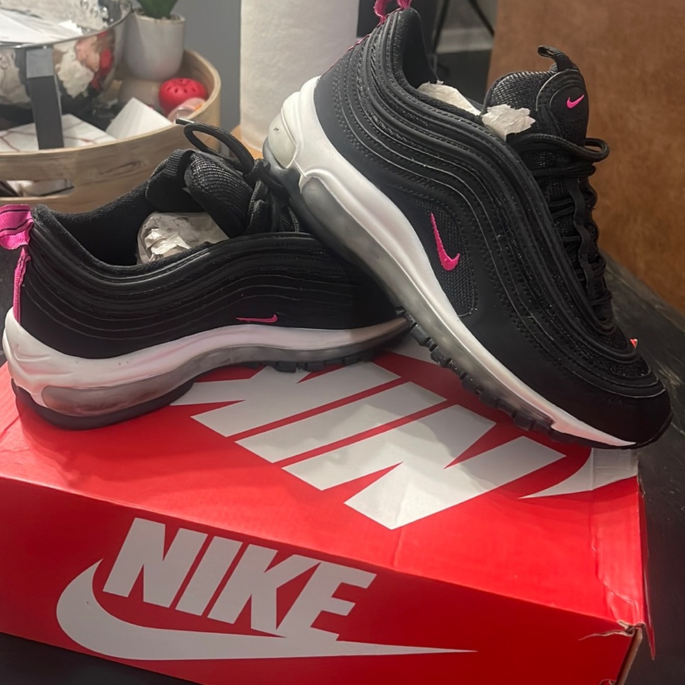 Nike GS sz 6 Nike AIR Max 97